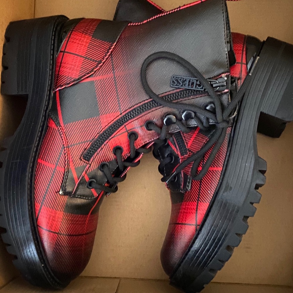 Plaid Leather Guess Boots